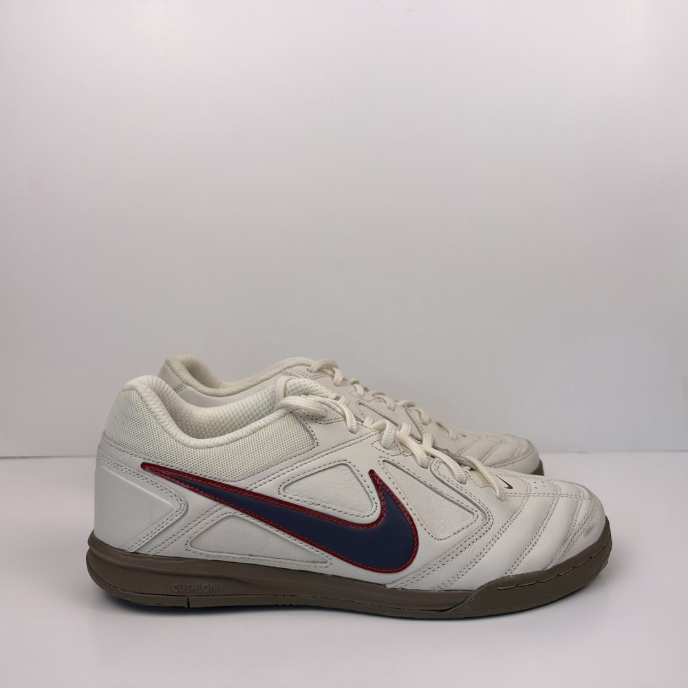 Nike Gato Pale Indoor Soccer Shoes Men Size 10 Ivory Thunder Blue/Red IH4380-110